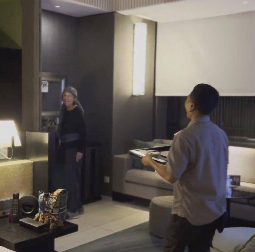 ulang tahun Desa Maya (YouTube.com/Luna Maya)