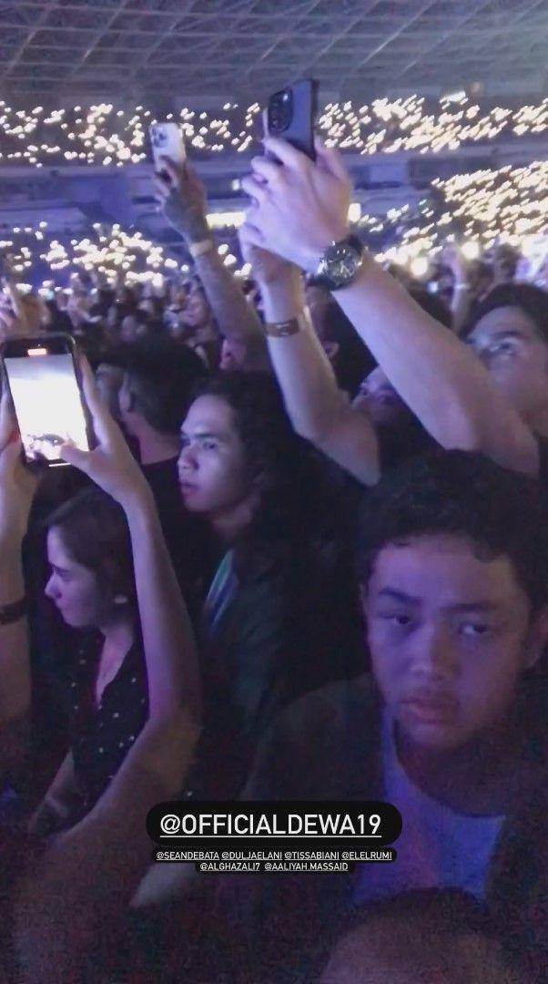 artis nonton Dewa 19 All Star di GBK (instagram.com/muchis.jozgandoz)