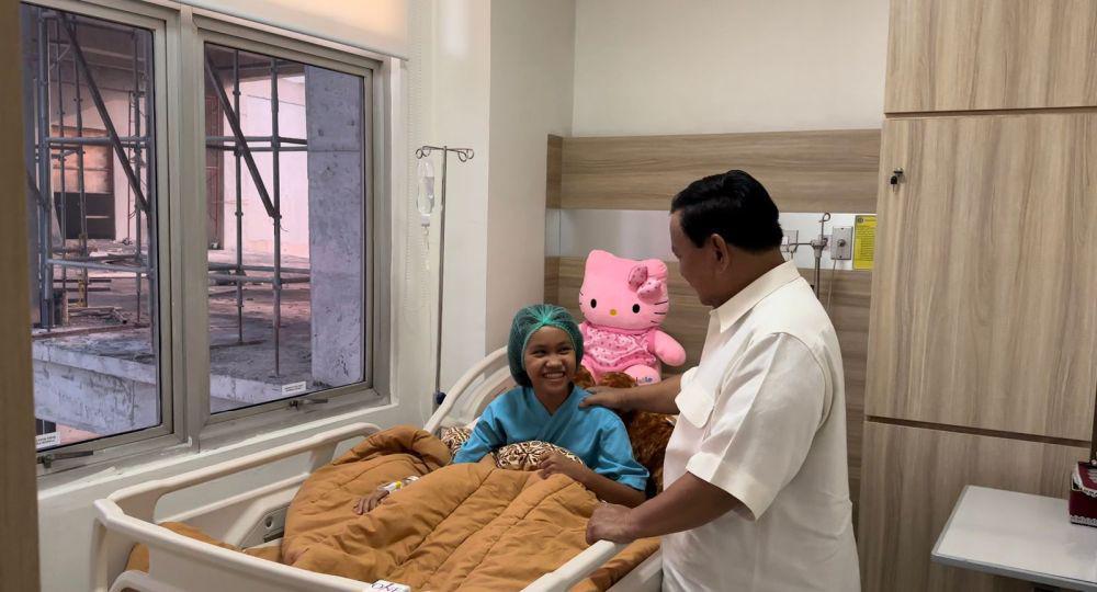 Prabowo Jamin Biaya Rumah Sakit Nabila si Penyelamat Kucing