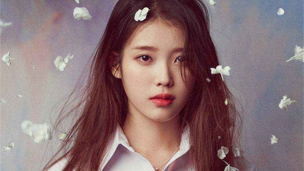 IU dalam album Lilac (spotify.com)