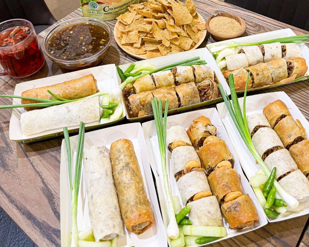 Promo Agustusan Lumpia Cik Meme Semarang, Beli 1 Gratis 1, Mau?
