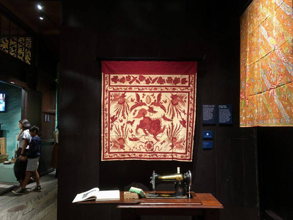 Salah satu batik Lasem yang ada di pameran (Dok.Pribadi/Natalia Indah)