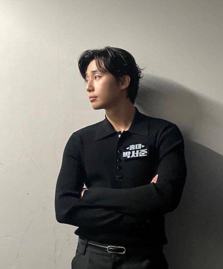 potret Park Seo Joon (instagram.com/bn_sj2013)