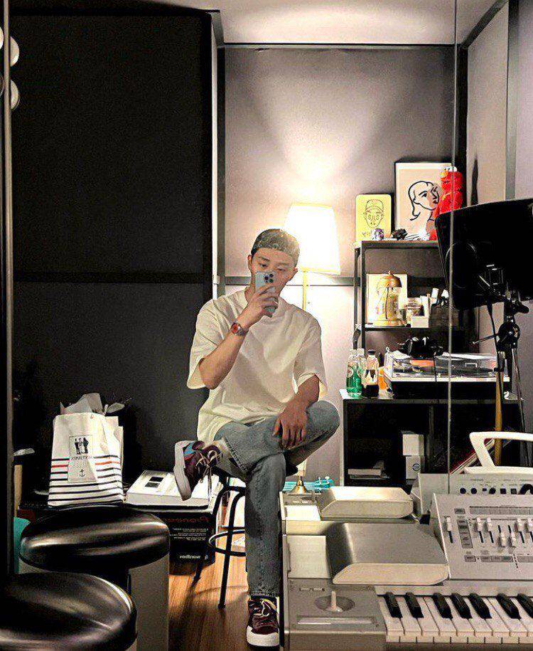 potret Park Seo Joon (instagram.com/bn_sj2013)