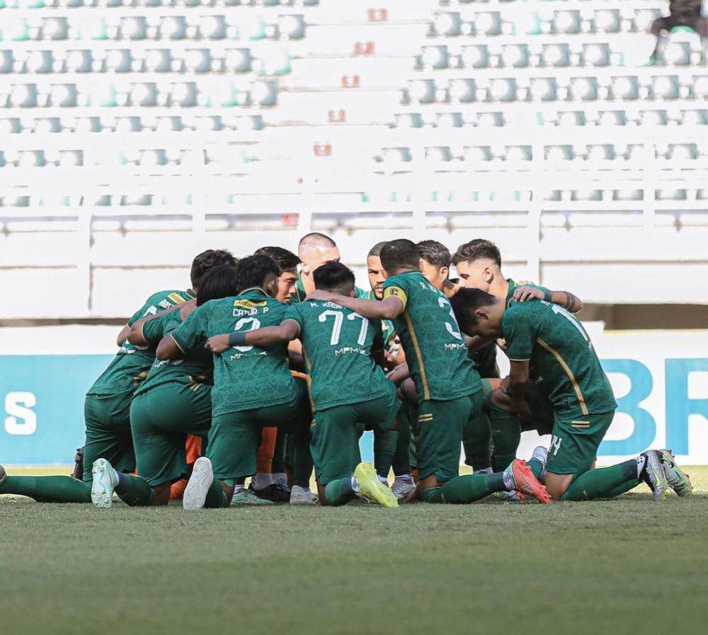 Tim Persebaya saat di Stadion Gelora Bung Tomo Surabaya. Instagram @officialpersebaya
