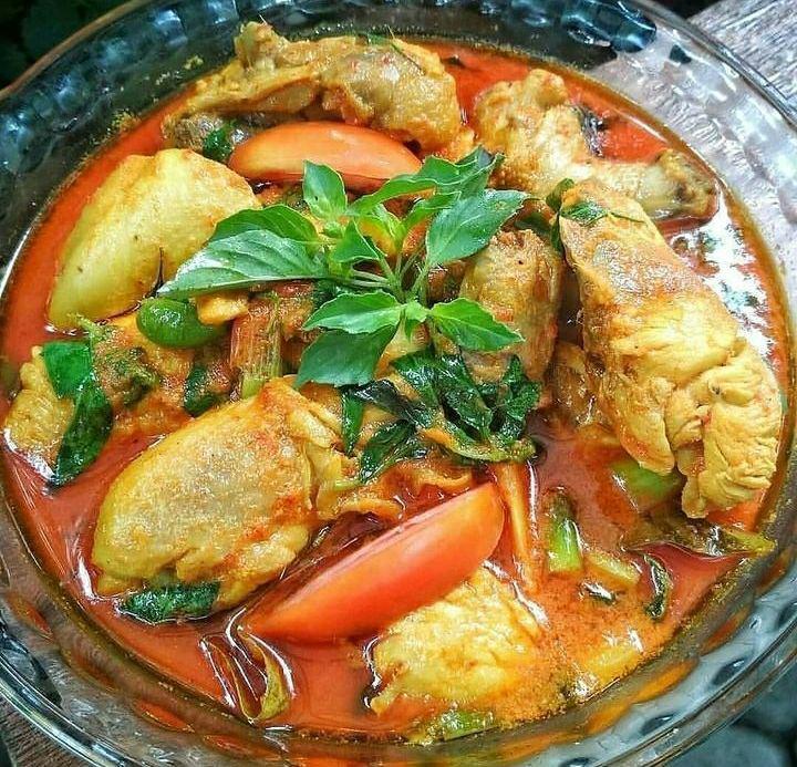 Resep Ayam Kemangi Woku Pedas, Rasa Bikin Nagih