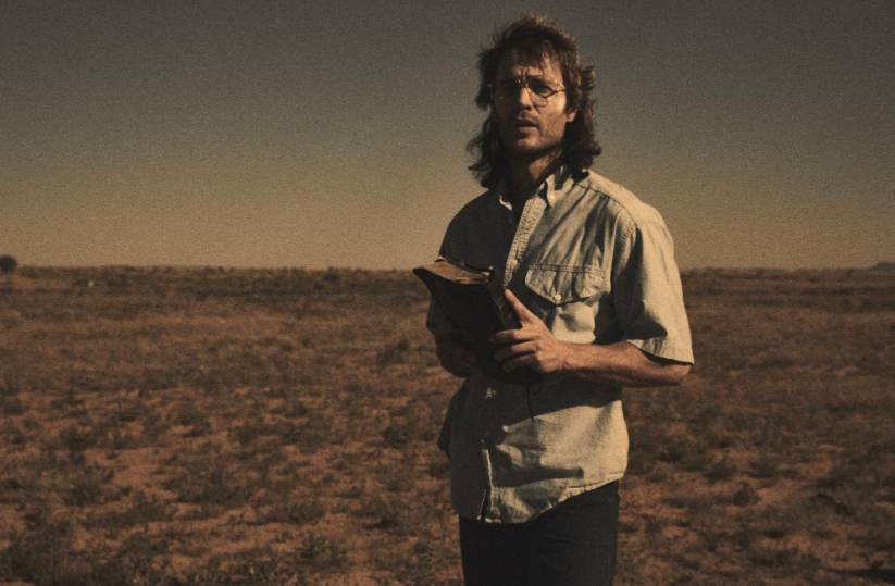 Taylor Kitsch di serial Waco (2018) (dok. Paramount Network/Waco)