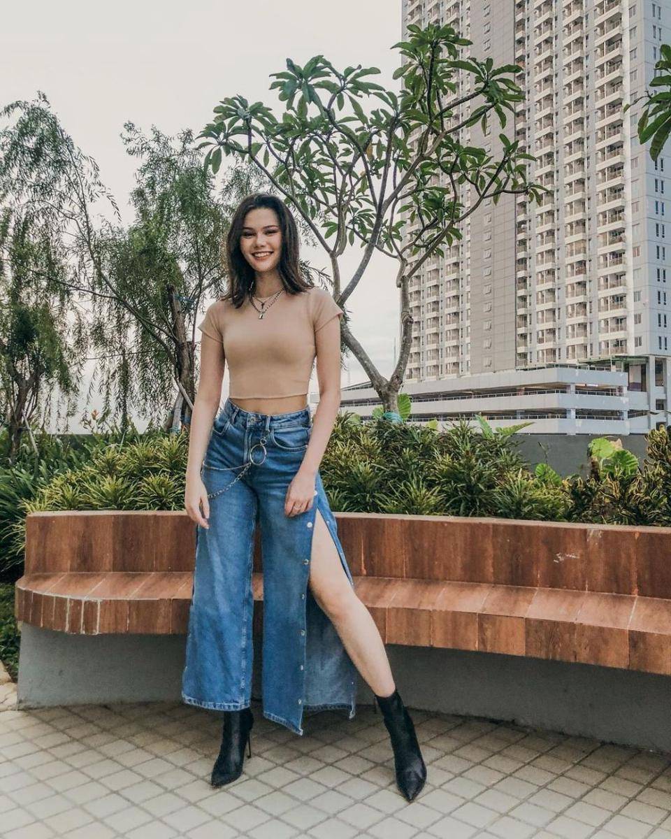 OOTD stylish Fabienne Nicole (instagram.com/fabienne_fng)