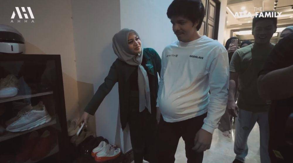 Atta Halilintar jadi bumil (YouTube.com/AH)