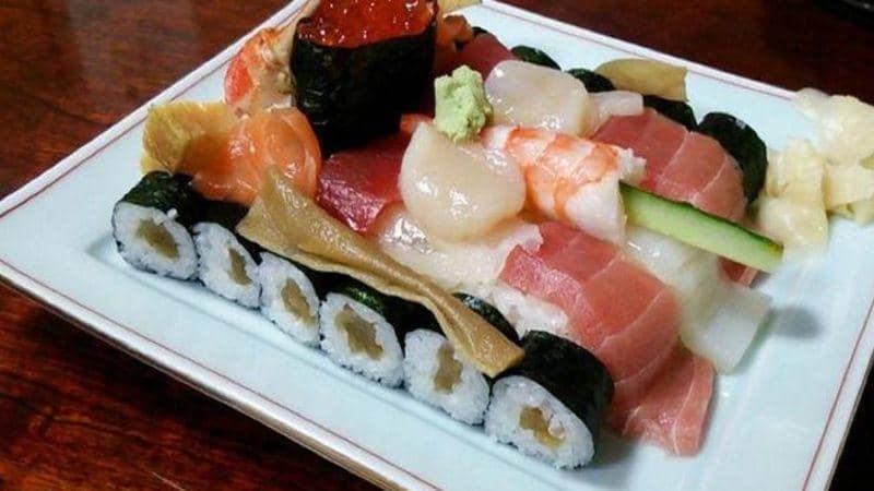 potret jenis sushi gak masuk akal (reddit.com/user/lickedpus)