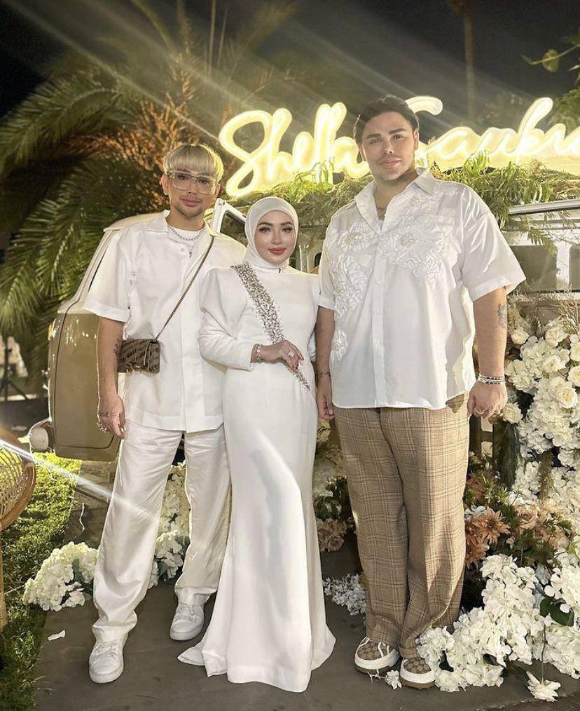 potret artis di pesta ulang tahun Shella Saukia (Instagram.com/carendelano)