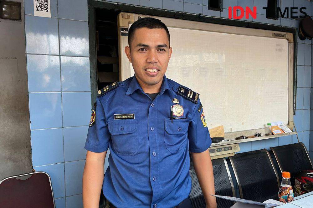 M Iqbal Rifai, Petugas Pemadam Kebakaran DKI Jakarta. (IDN Times/Aryodamar)