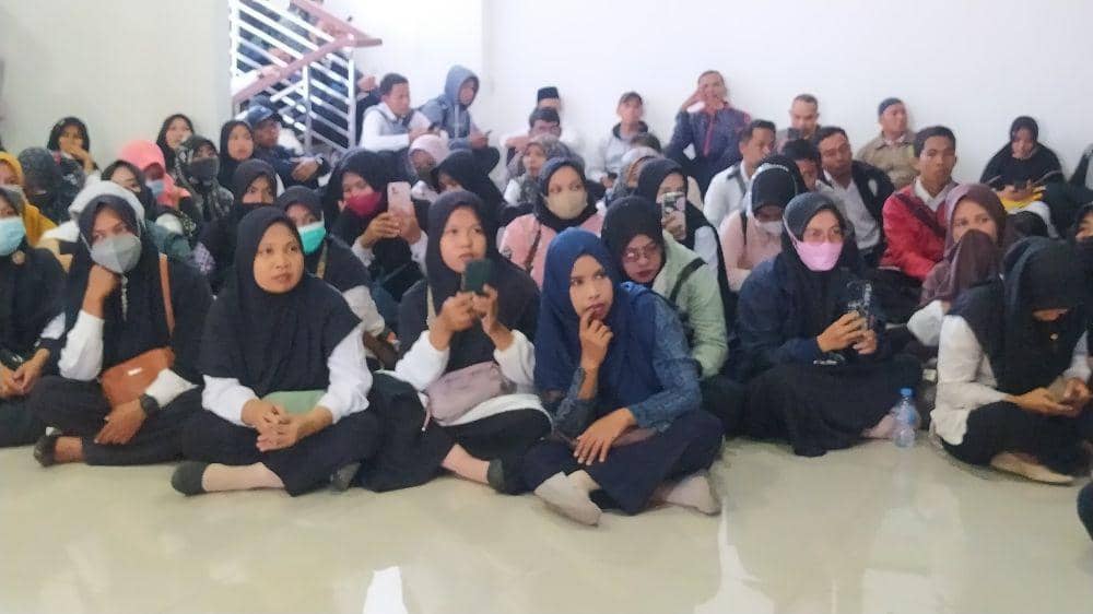 Dewan: Alihkan Saja  Anggaran Belanja Hal Tak Penting untuk PPPK Lotim