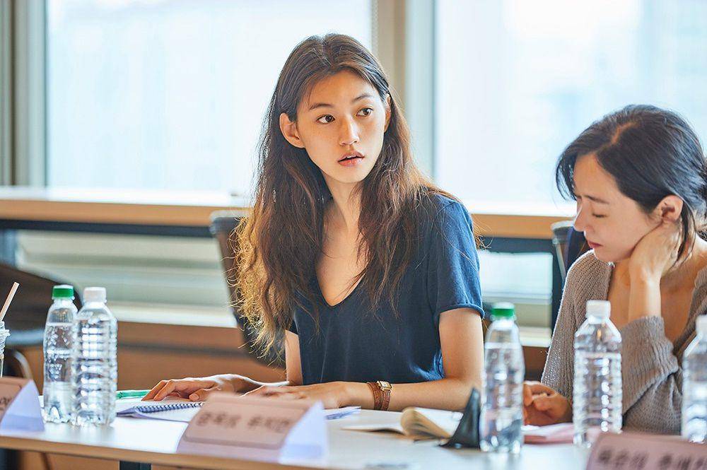 Doyeon Weki Meki saat pembacaan naskah film 18 Youth (dok. 26Company/18 Youth)