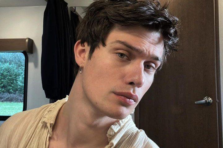 Biodata Nicholas Galitzine, Pemeran Red, White & Royal Blue