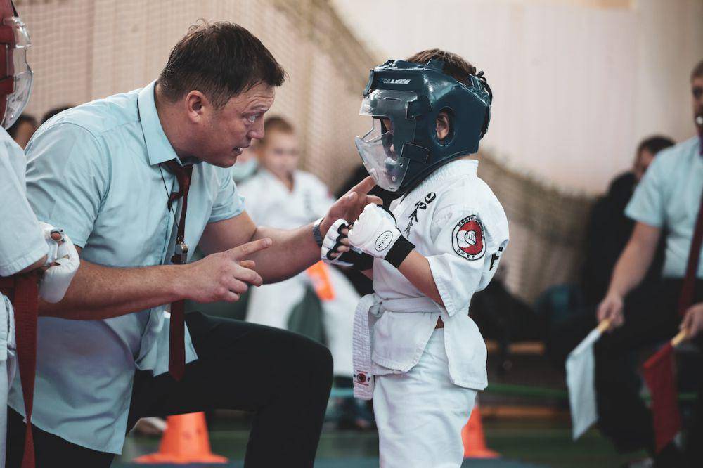 ilustrasi anak berlatih (pexels.com/Sergey Platonov)