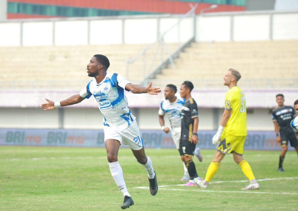 Pertandingan PSIS Semarang melawan Dewa United di BRI Liga 1 2023/2024 di Stadion Indomilk Arena Tangerang, Senin (14/8/2023). (dok. PSIS)