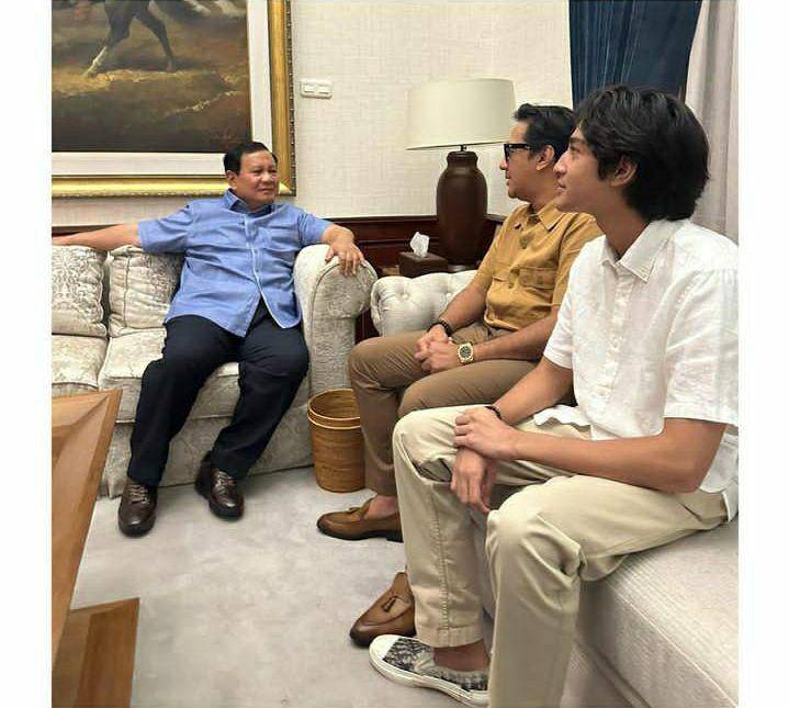 momen pertemuan Andre Taulany dan Kenzy bersama Prabowo (instagram.com/prabowo)