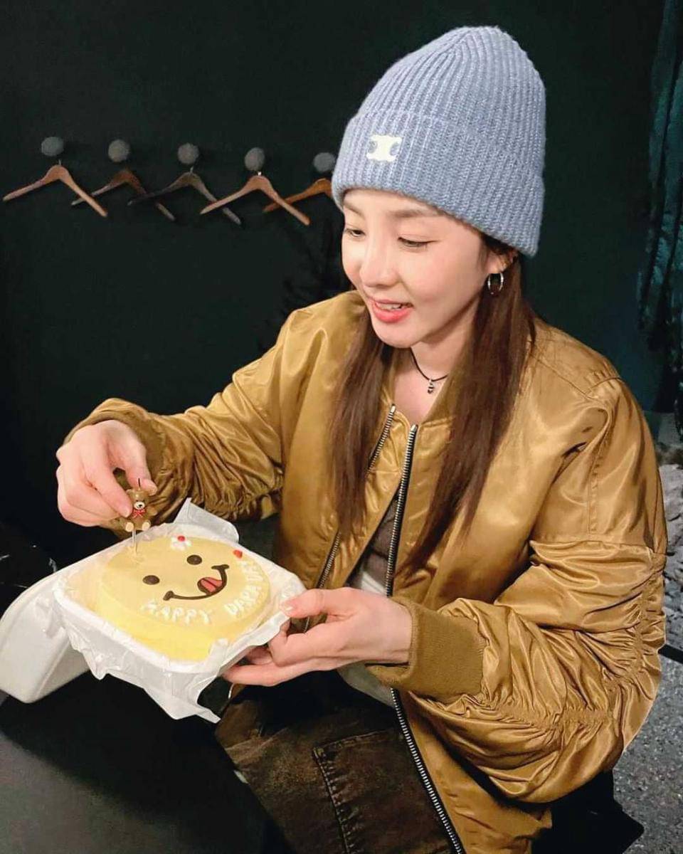 Sandara Park (instagram.com/daraxxi)