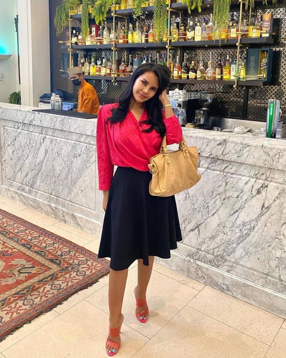 OOTD Vina Anggi Sitorus (instagram.com/vinaanggisitorus)