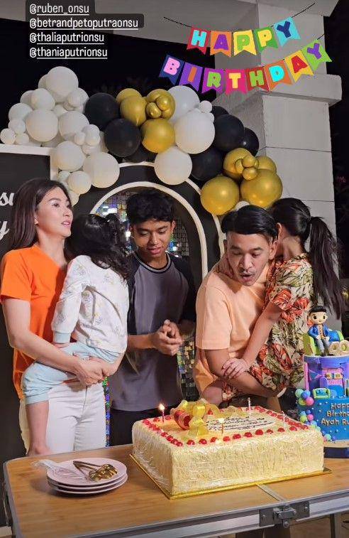 ulang tahun Ruben Onsu (Instagram.com/sarwendah29)