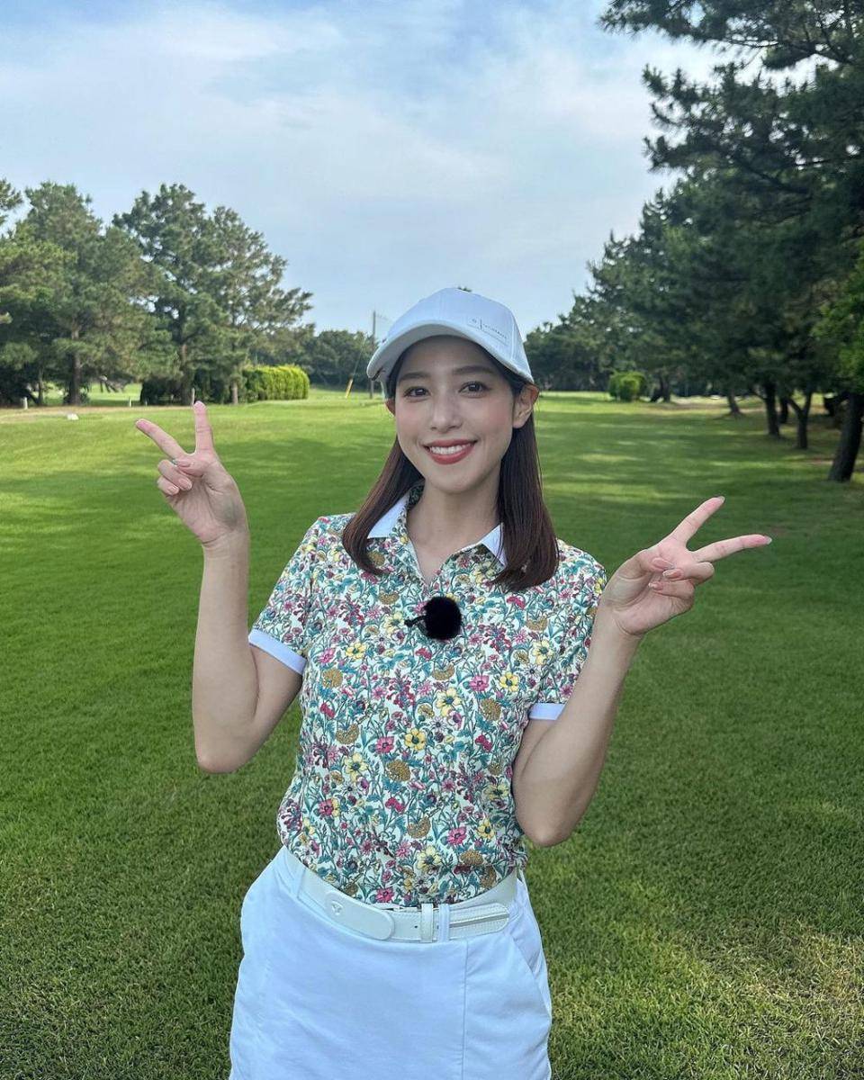 Reina Sumi (instagram.com/sumi__reina)