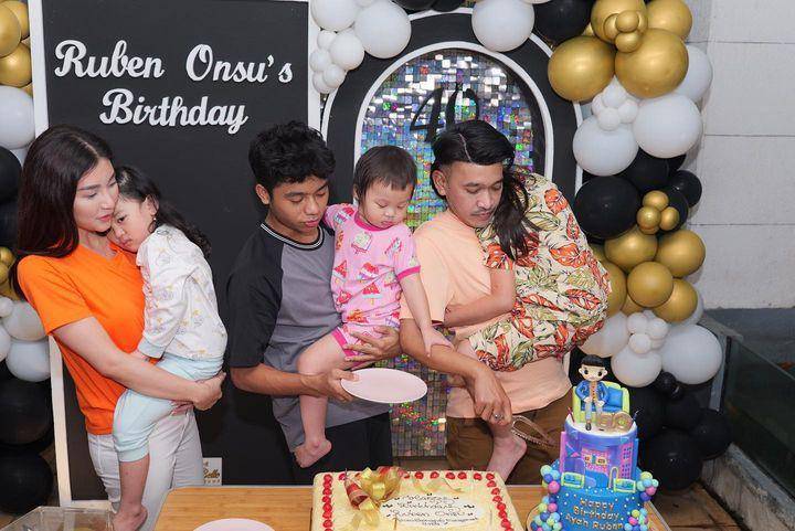 ulang tahun Ruben Onsu (Instagram.com/sarwendah29)