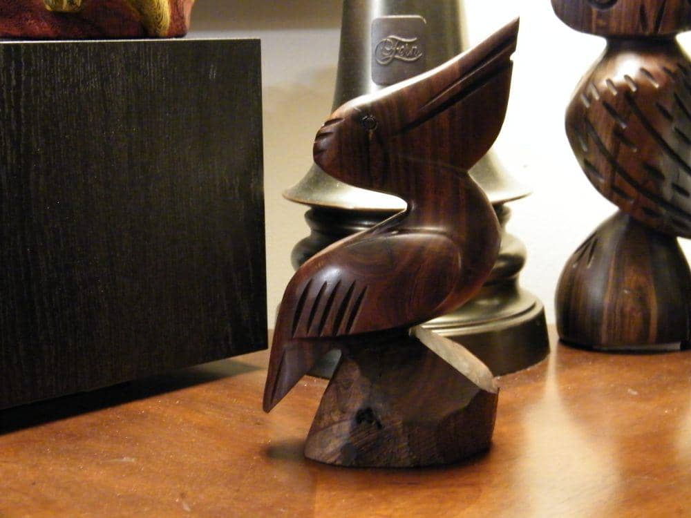 potret benda bentuk burung pelikan (reddit.com/user/tl01magic)