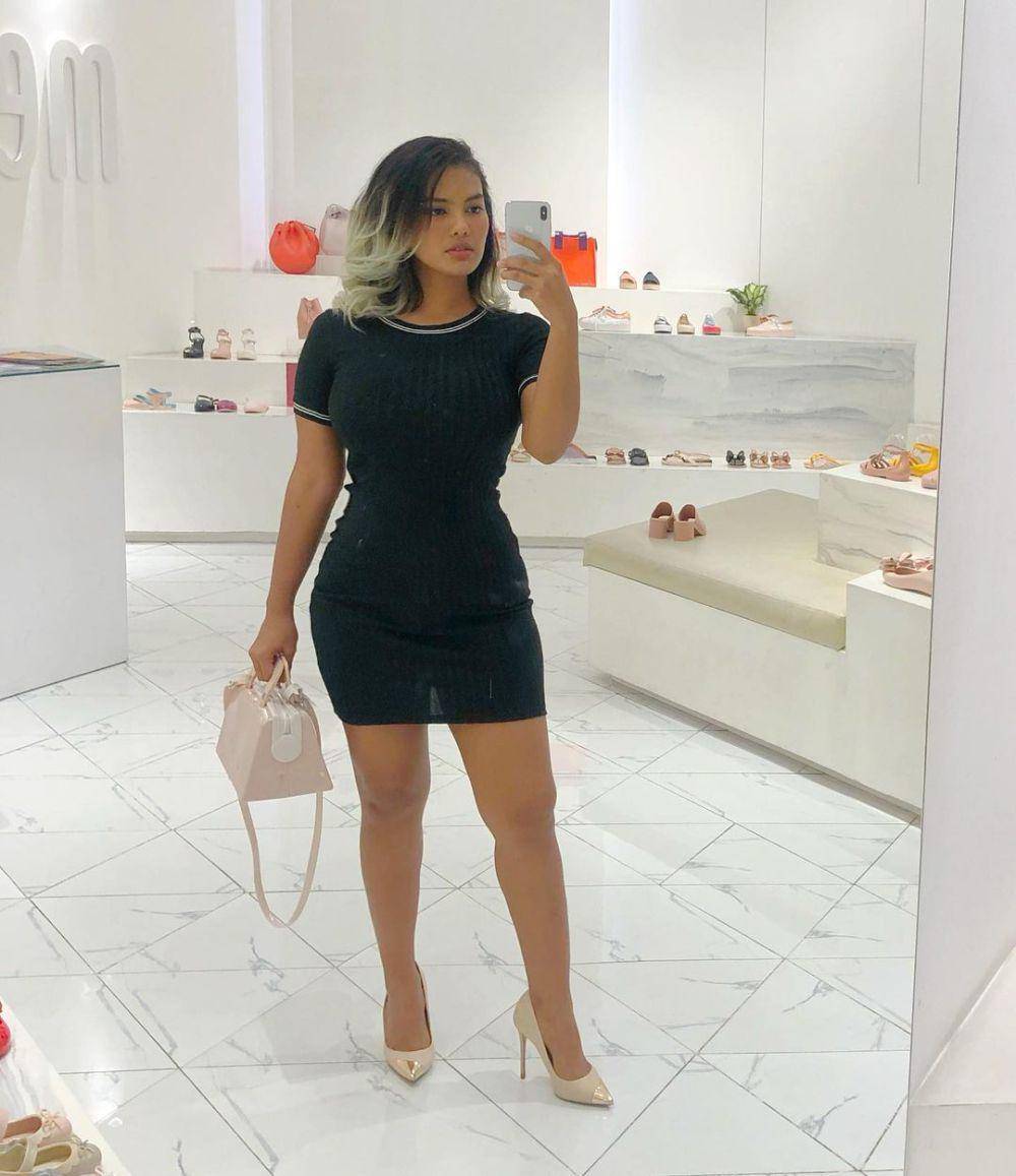 OOTD Vina Anggi Sitorus (instagram.com/vinaanggisitorus)