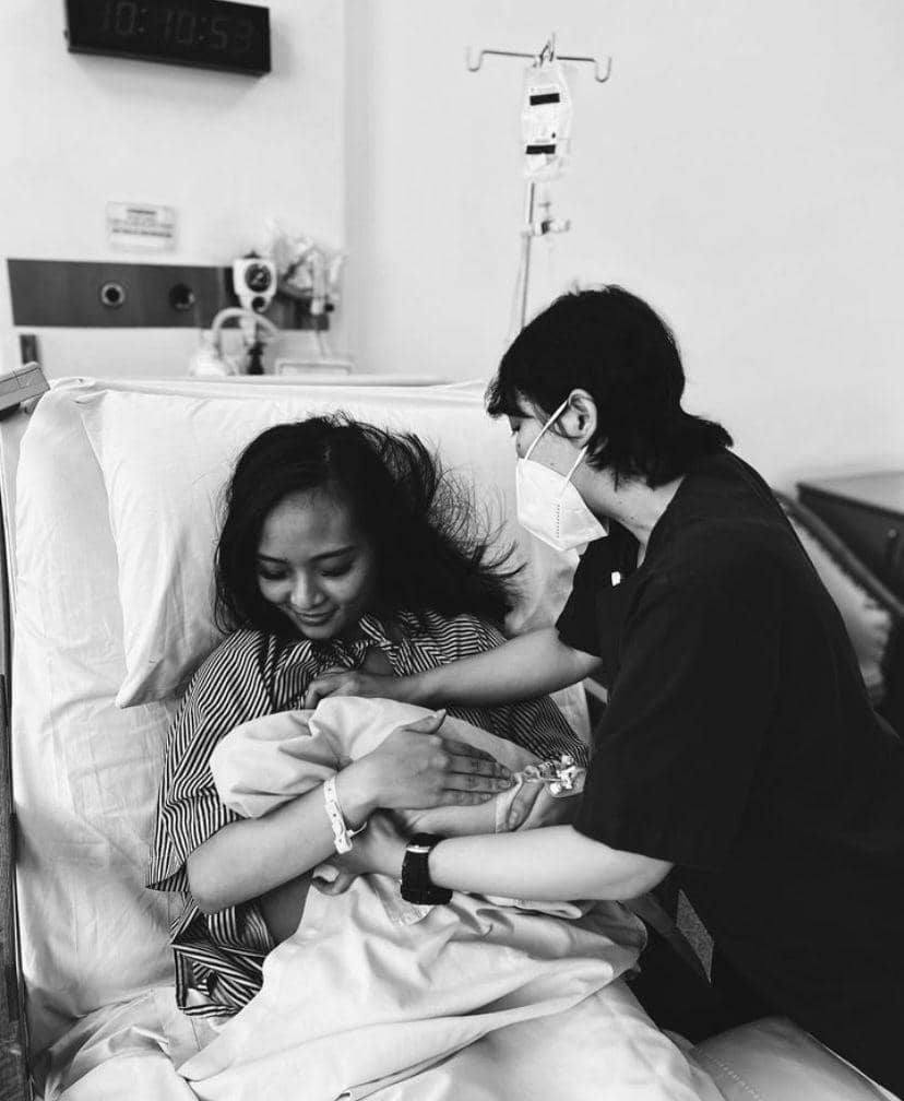 potret perjalanan hamil Nadya MarsterChef hingga Lahiran anak pertama (Instagram.com/pramanaindra