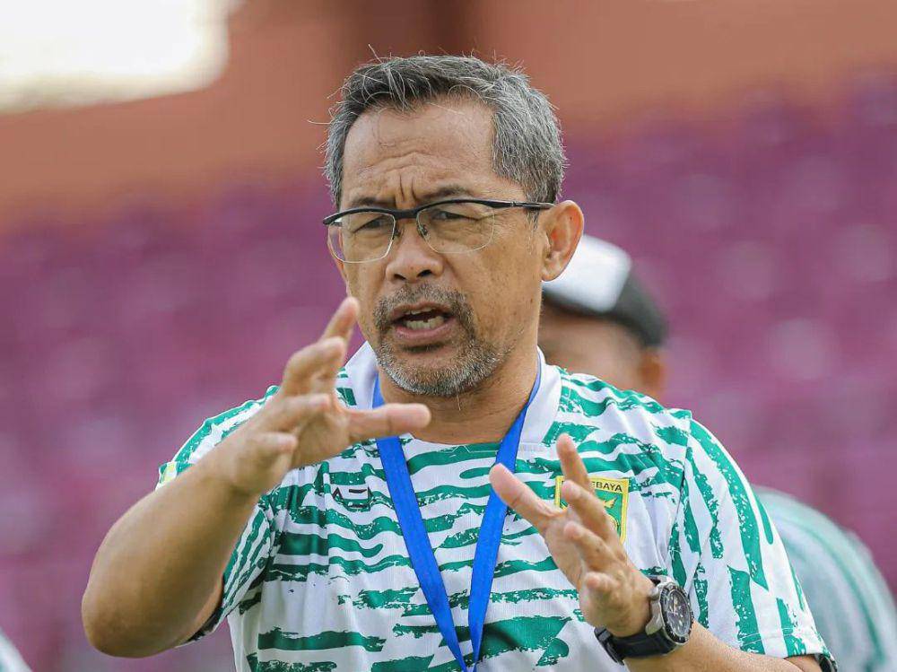 Aji Santoso (instagram.com/officialpersebaya)