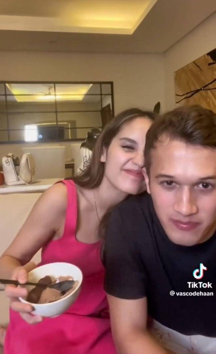 Cinta Laura dan Arya Vasco (TikTok.com/vascodehaan)