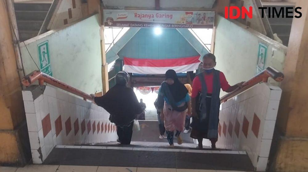Curhat Buruh Gendong Pasar Jelang HUT RI, Beban Hidup Tak Berkurang