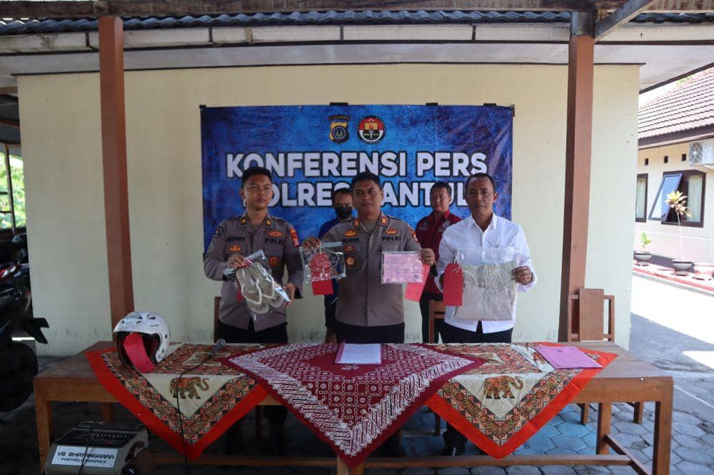 Barang bukti hasil penjambretan kalung emas.(Dok.Polres Bantul)