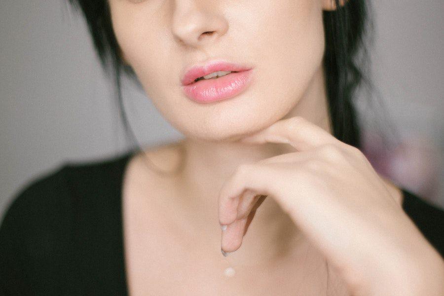 5 Cara Mengembalikan Volume pada Bibir yang Menipis, Gak Ribet kok!