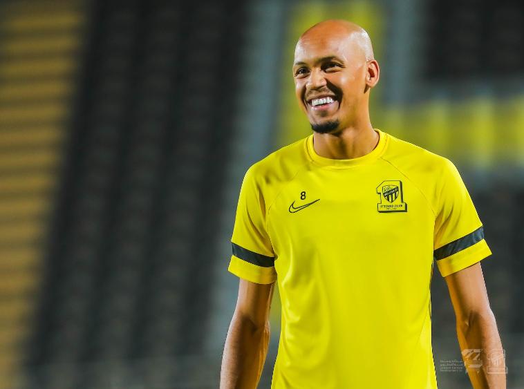 Gokil! Fabinho Dihadiahi Jam Tangan Rolex oleh Jurnalis Arab Saudi
