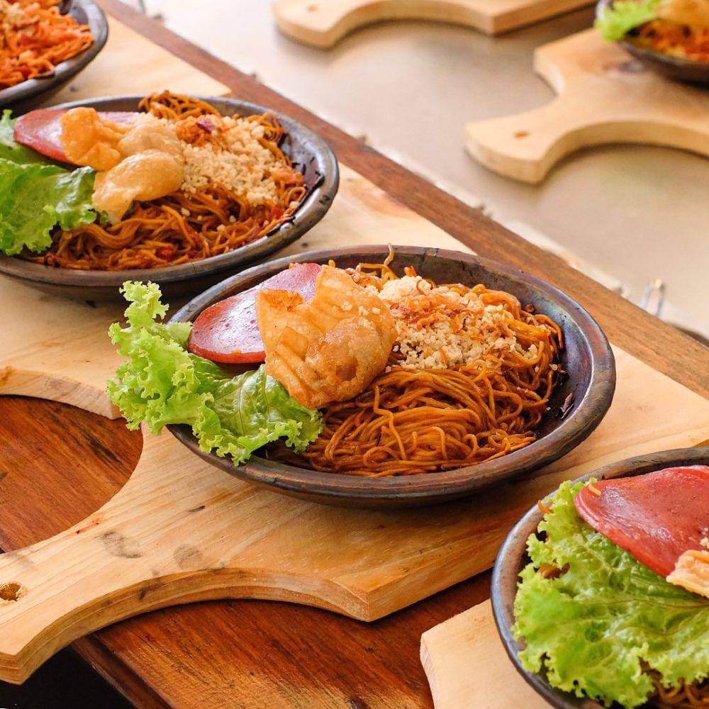 Mie bakar cobek Kawitan. Instagram/kawitan58