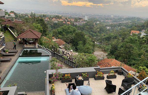 The Dago Highland Resort and Spa (google.com/maps/GreeN journey)