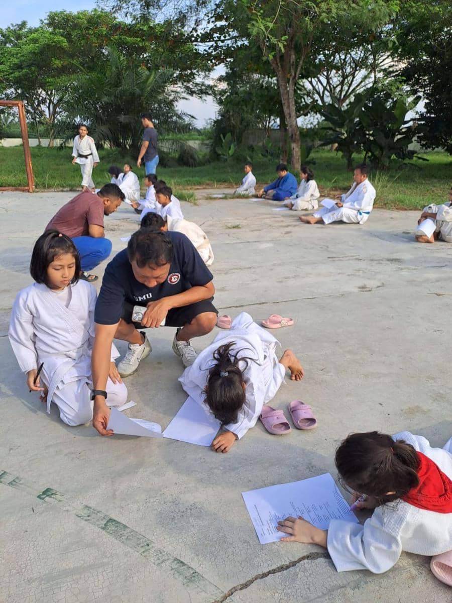 Ketua PJSI Sumut M Arief Fadhillah memantau proses UKT Kyu judo (Dok.Istimewa)