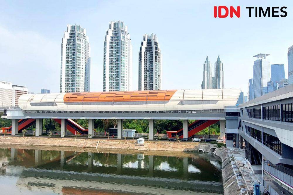 Jembatan Penyeberangan Multiguna Dukuh Atas. (IDN Times/Umi Kalsum)