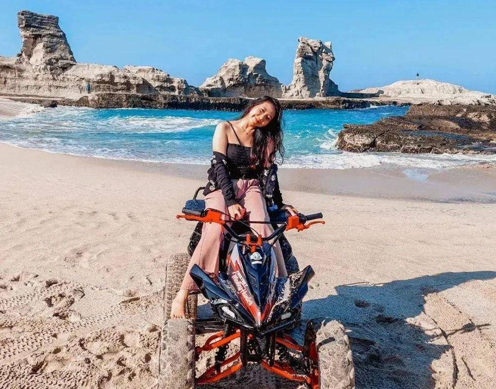 Pantai Klayar (instagram.com/wisatapantaiklayar)