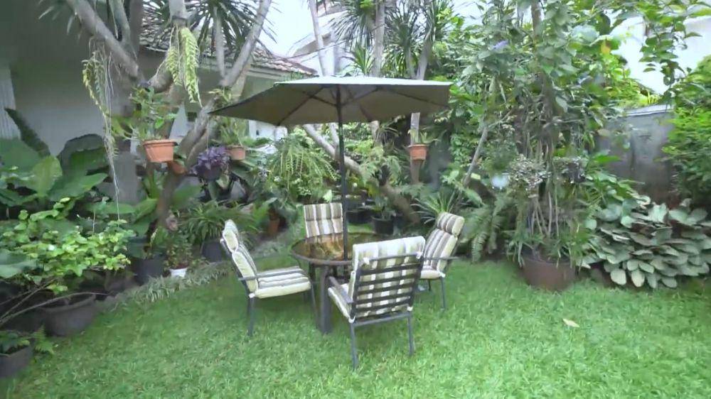 rumah ibunda Ivan Gunawan (YouTube.com/TRANS7 OFFICIAL)