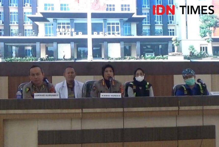 Konferensi pers soal Siswa SPN Kemiling Polda Lampung, Advent Pratama di Mapolda Lampung, Rabu (16/8/2023). (IDN Times/Tama Yudha Wiguna).