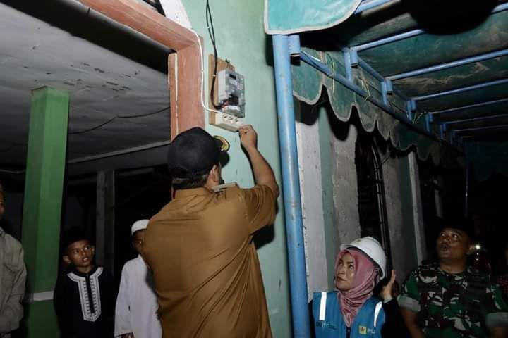 78 Tahun RI Merdeka, Desa Sopo Batu Madina Akhirnya Dialiri Listrik