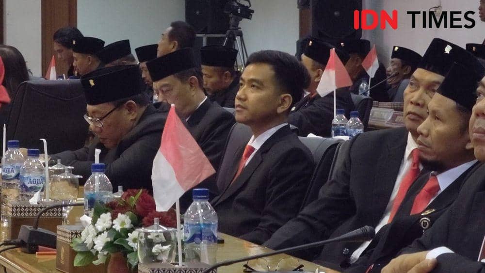 Absen Acara Konsolidasi PDIP, Gibran: Yang Ingusan Tidak Diundang