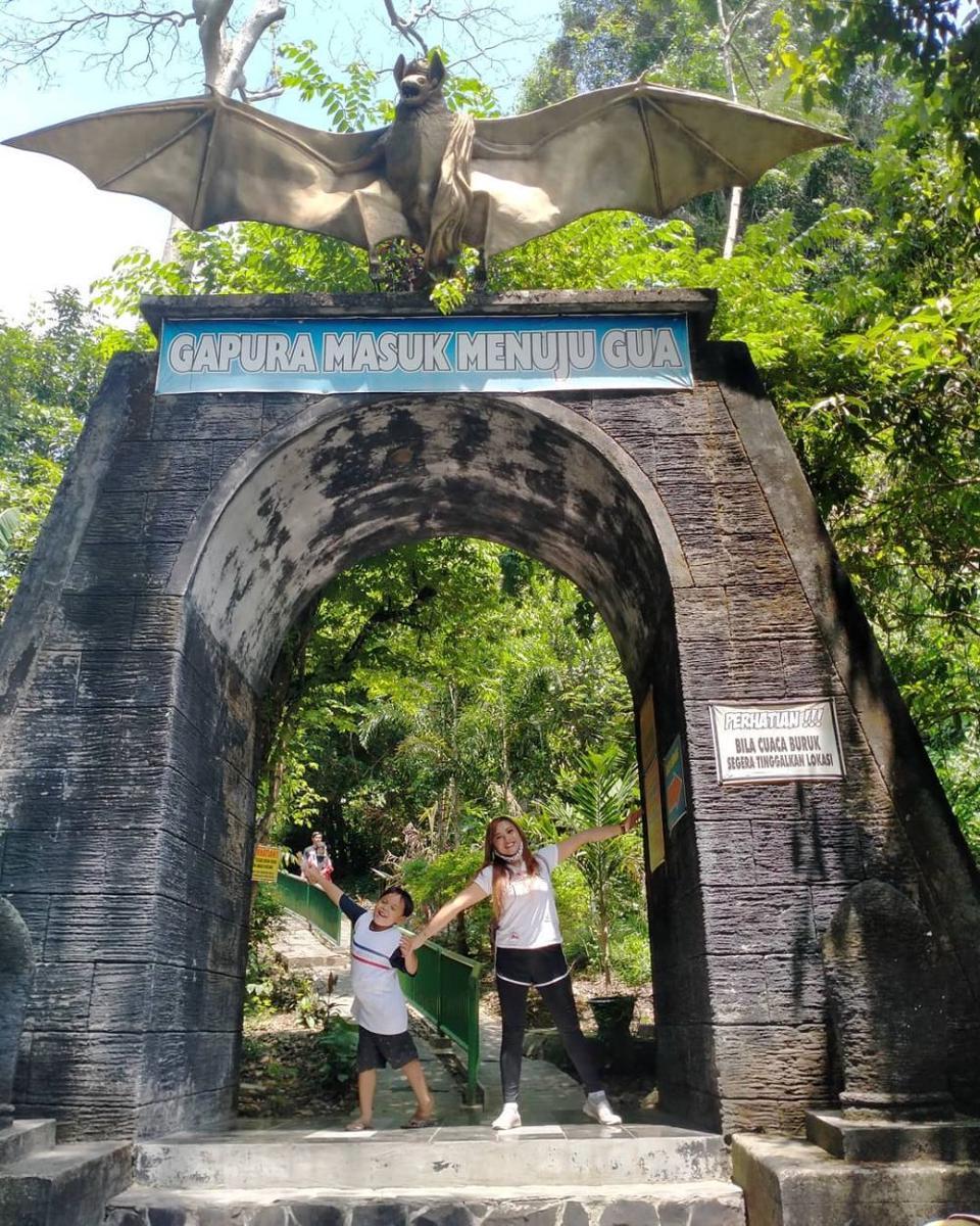 Gua Margo Tresno (instagram.com/inun_mardiana)