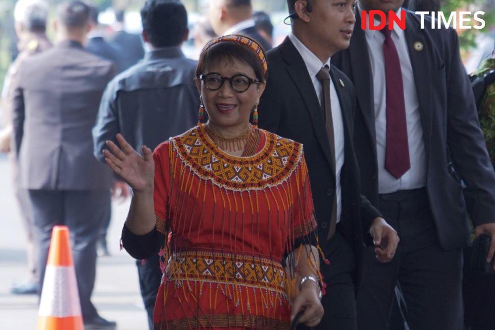 Simpel dengan Baju Adat Toraja, Menlu Retno Hadiri Sidang MPR 2023