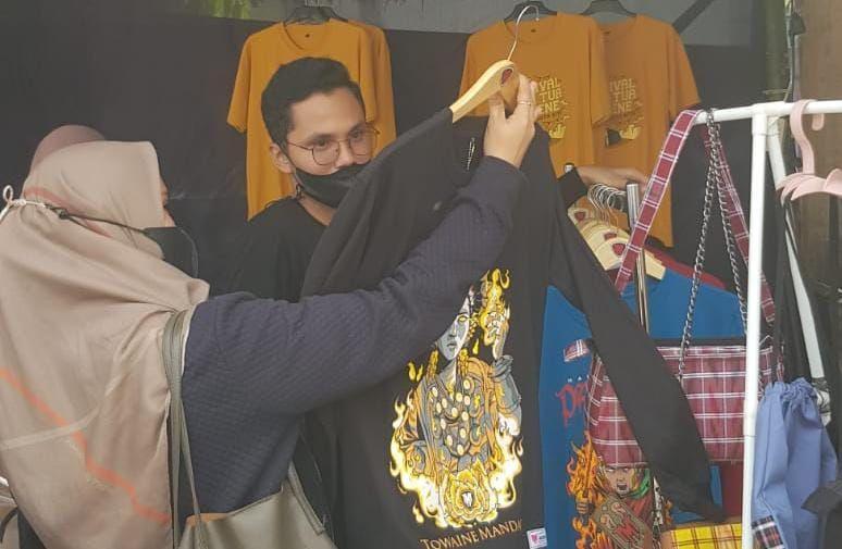 10 UMKM Binaan PLN di Sulbar Terima Sertifikat HKI