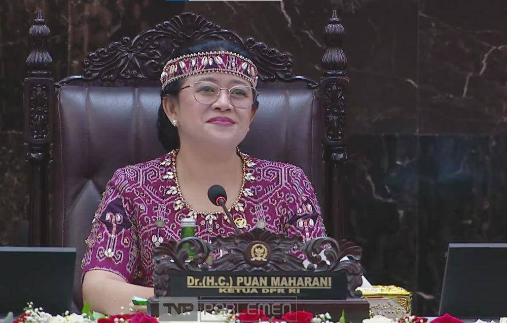 Ketua DPR RI, Puan Maharani saat membuka Masa Persidangan I DPR RI 2023-2024. (youtube.com/TVR Parlemen)