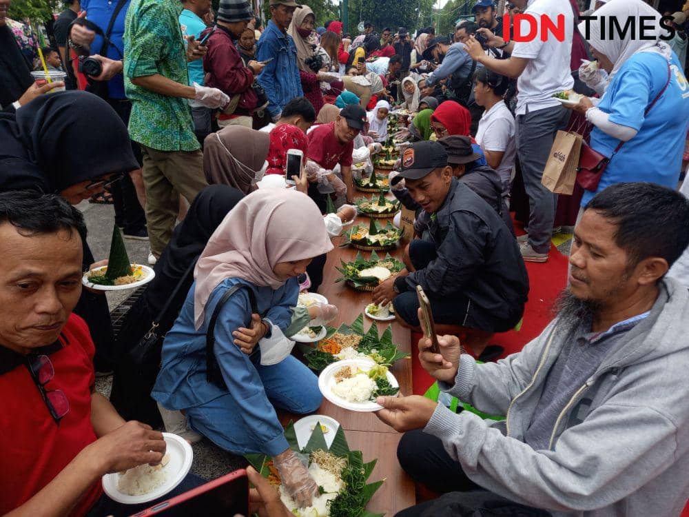 Peringatan Hari Kemerdekaan ke-78 Republik Indonesia, di kawasan Malioboro, Kamis (17/8/2023). (IDN Times/Herlambang Jati Kusumo)